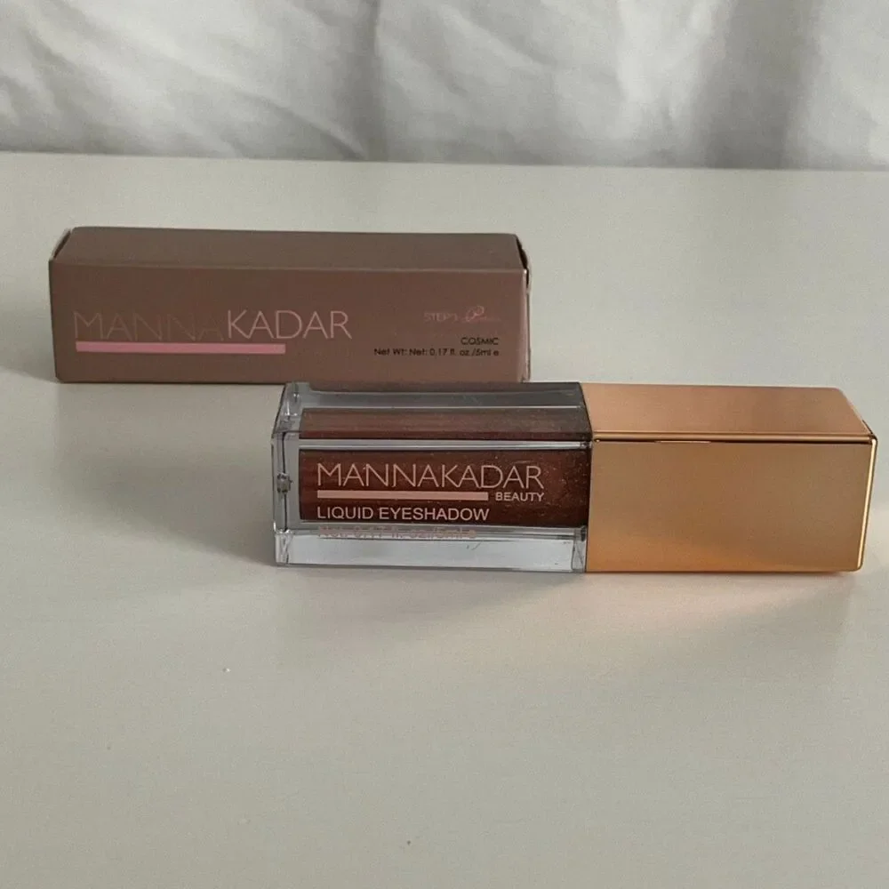 Manna Kadar Beauty - Liquid Eyeshadow - Cosmic - Brand New!
